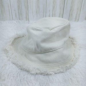 Casa Clara Evan Bucket Hat 